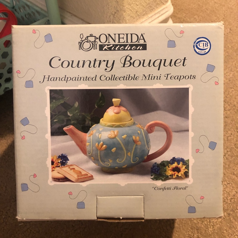 Collectible teapot